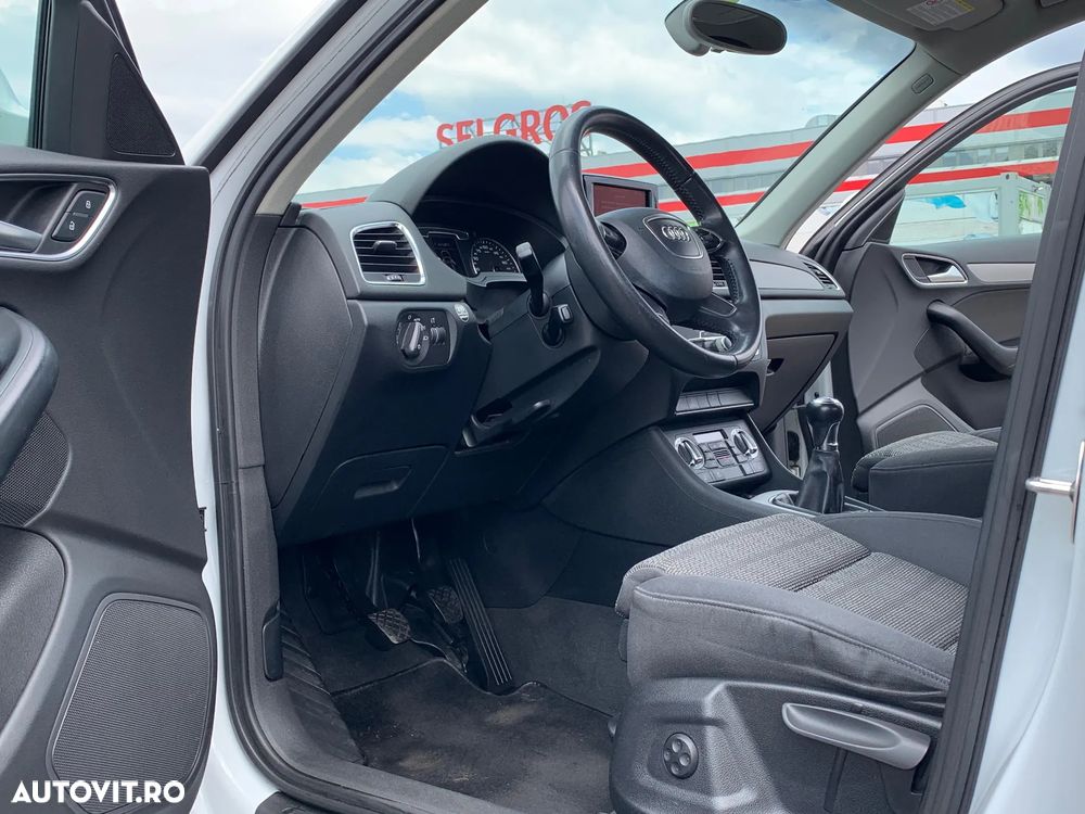 Audi Q3 2.0 TDI - 10