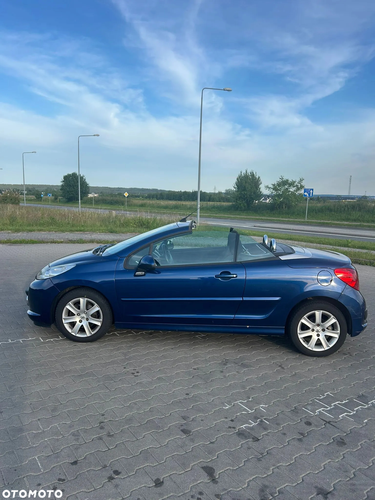 Peugeot 207 CC 1.6 HDI Sport - 2