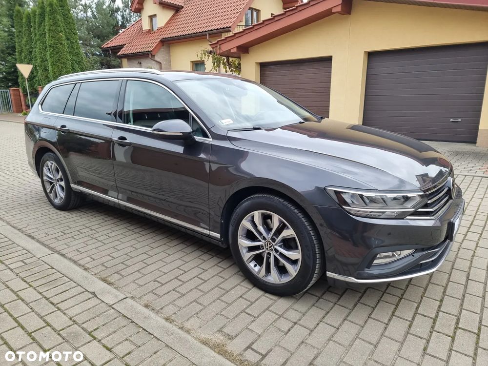 Volkswagen Passat Variant 2.0 TDI 4Mot Elegance DSG - 3
