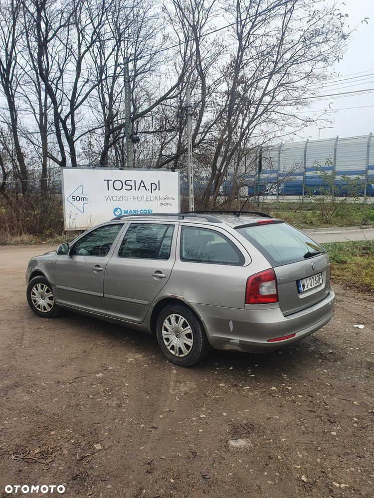 Skoda Octavia 1.6 TDI Ambiente - 4