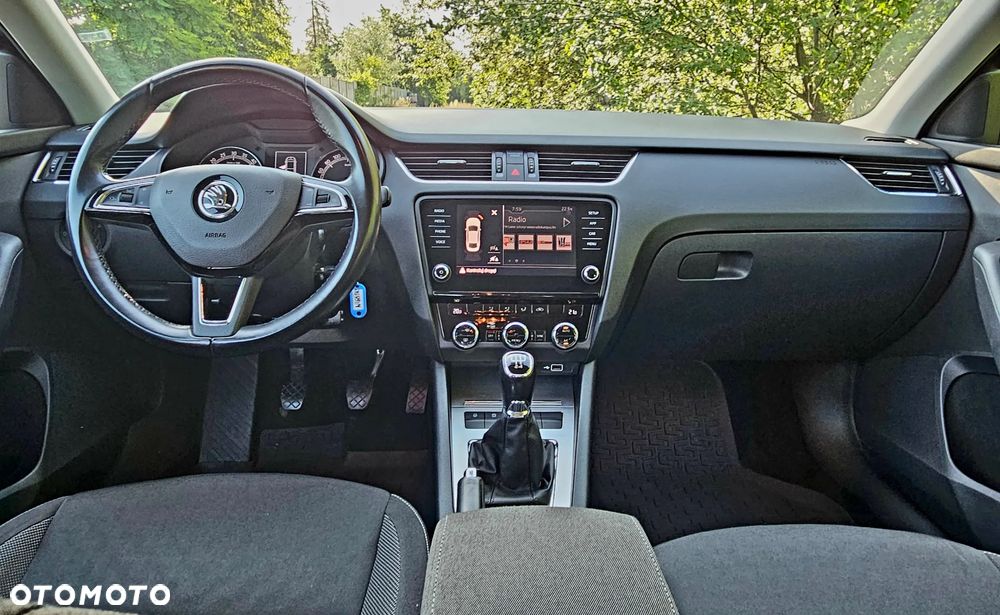 Skoda Octavia 1.6 TDI Ambition - 11