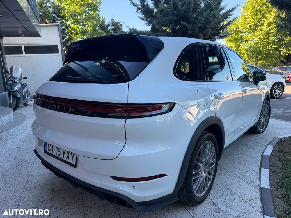 Porsche Cayenne - 3