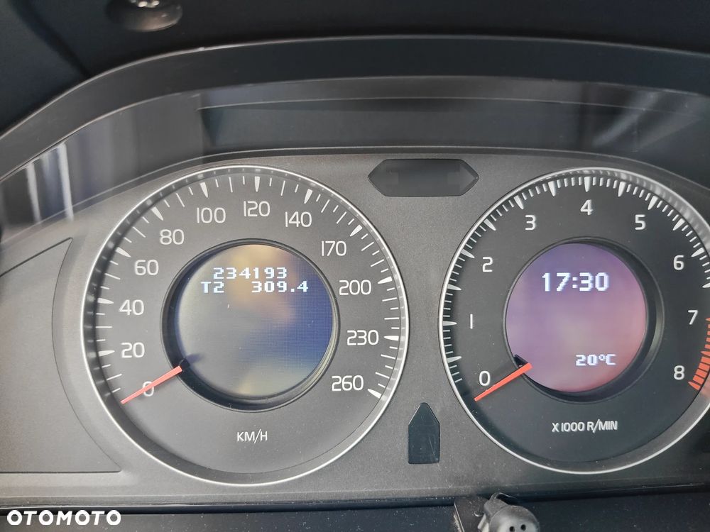 Volvo V70 - 24