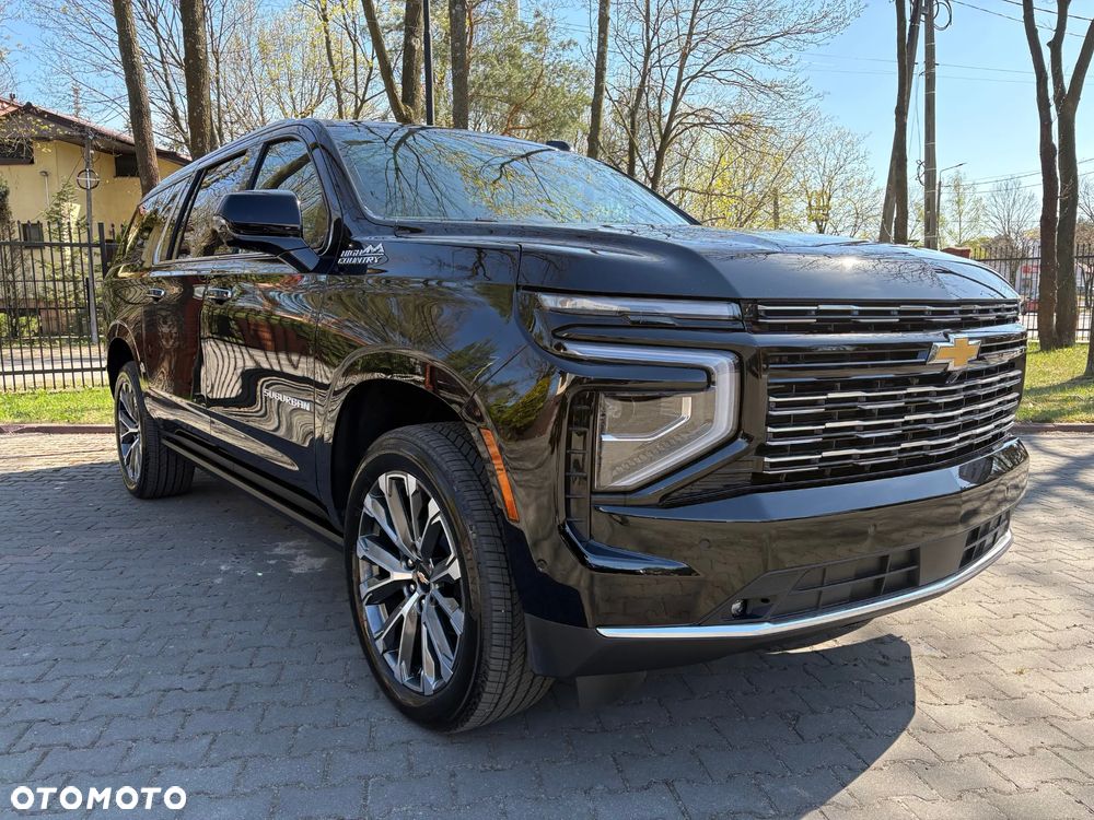 Chevrolet Suburban - 9