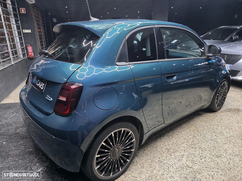 Fiat 500e 3 + 1 42 kWh Icon - 23