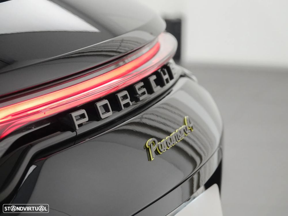 Porsche Panamera Sport Turismo 4 E-Hybrid Platinum Edition - 10