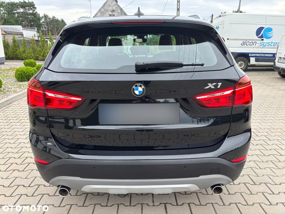 BMW X1 xDrive20i xLine - 5