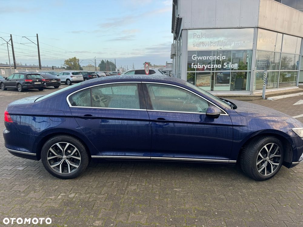Volkswagen Passat 1.5 TSI EVO Highline DSG - 2