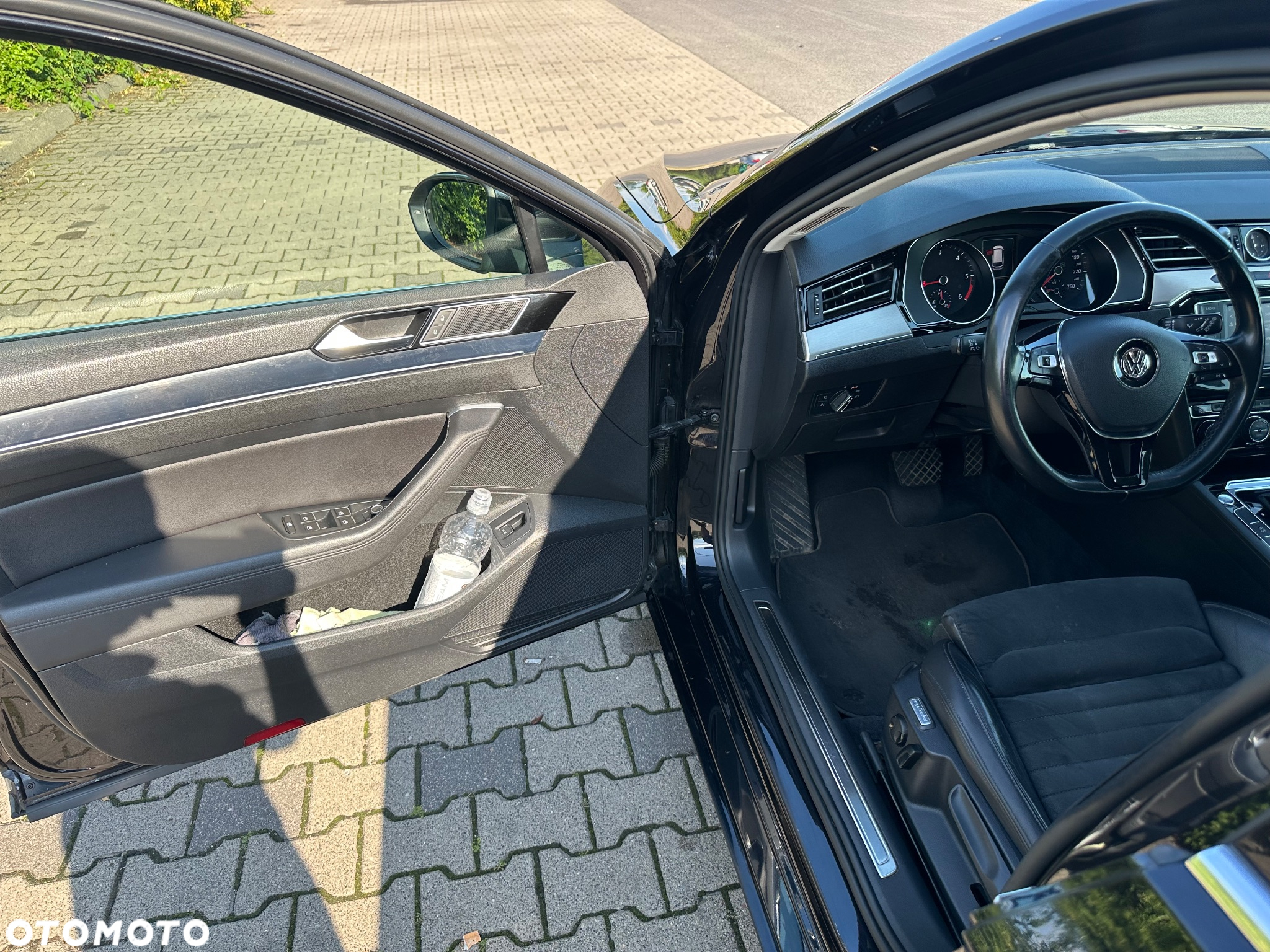 Volkswagen Passat 2.0 TDI BMT Highline DSG - 24