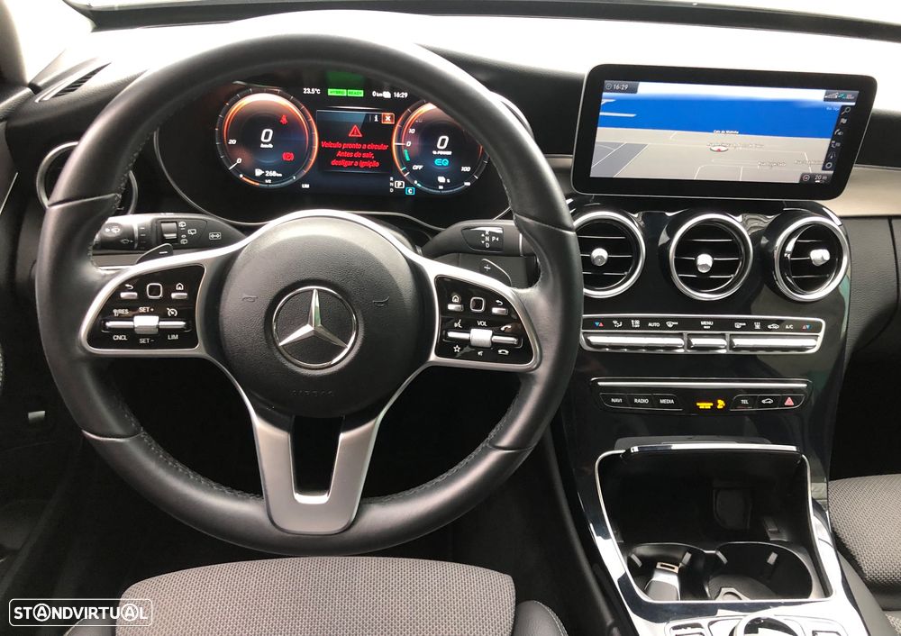 Mercedes-Benz C 300 de Avantgarde - 23