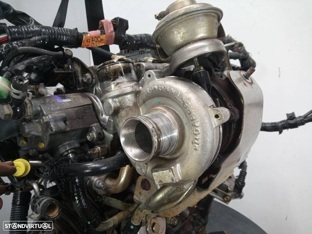 MOTOR COMPLETO TOYOTA RAV 4 II 2004 - 8