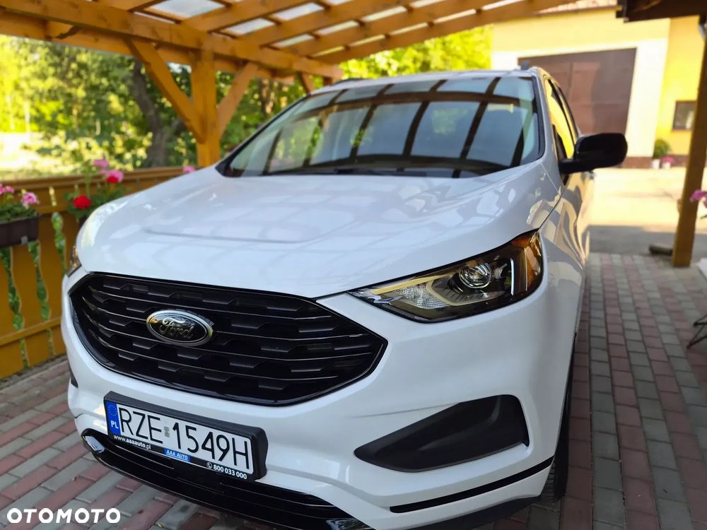Ford Edge - 1