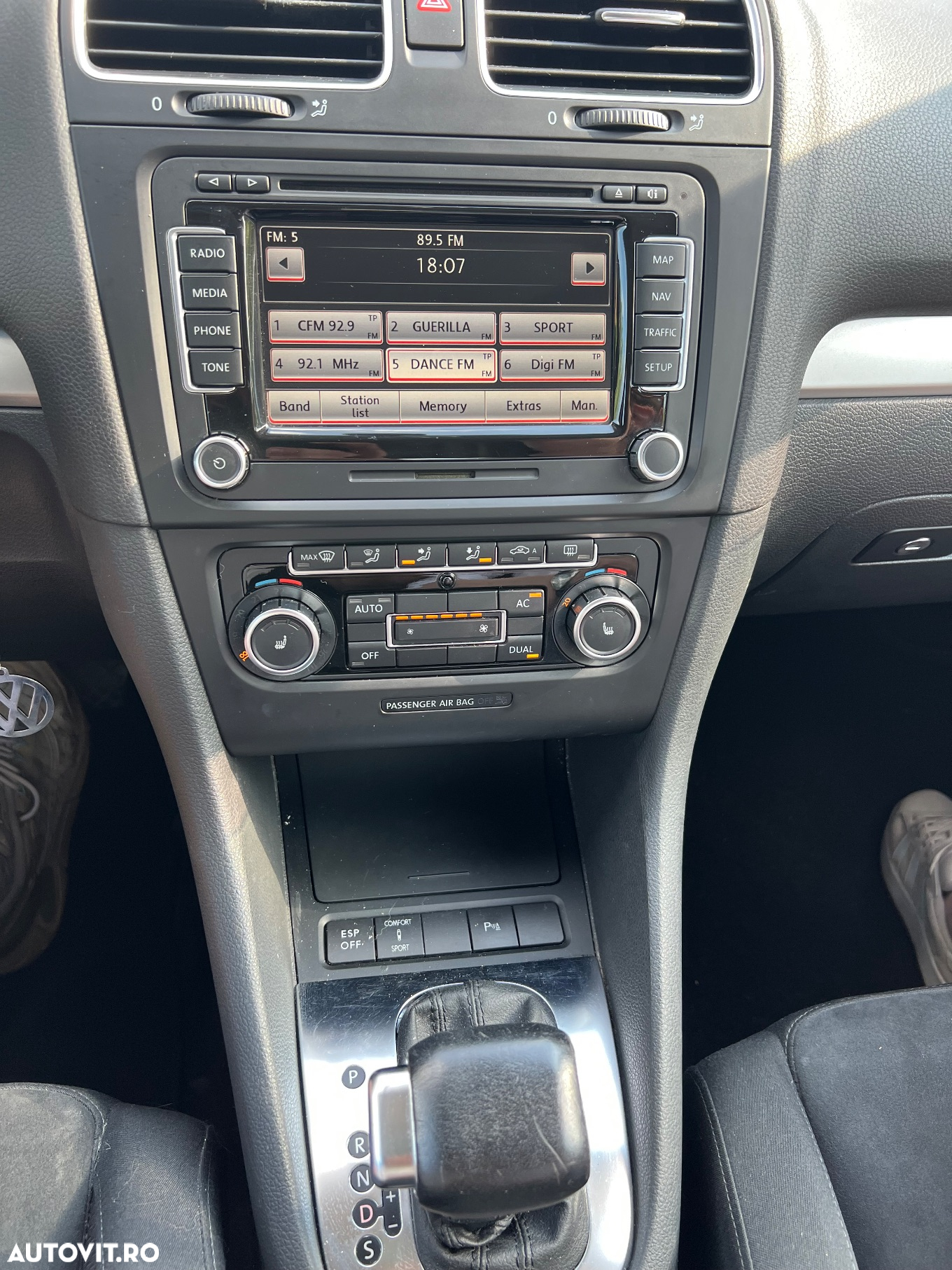 Volkswagen Golf 1.4 TSI Highline DSG - 7