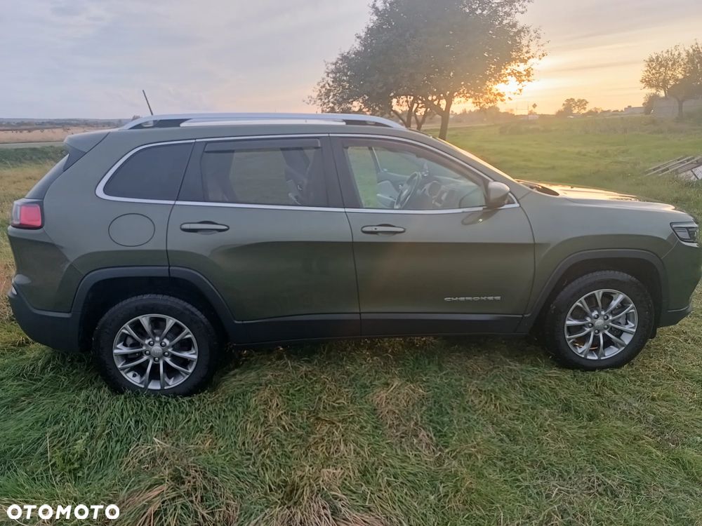 Jeep Cherokee 2020 photo 3