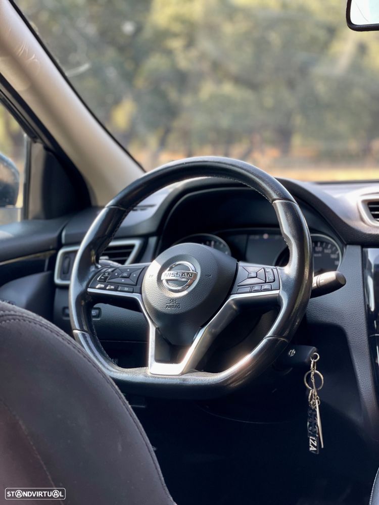 Nissan Qashqai 1.5 dCi DCT TEKNA - 13