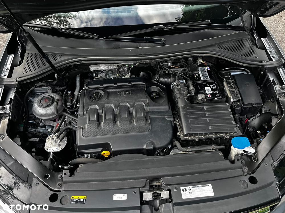 Volkswagen Tiguan Allspace 2.0 TDI SCR Comfortline DSG - 9