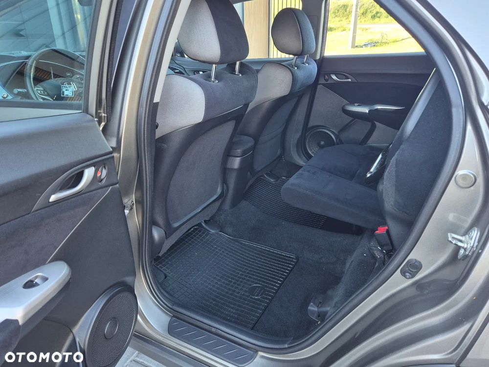 Honda Civic 1.8 Executive - 33