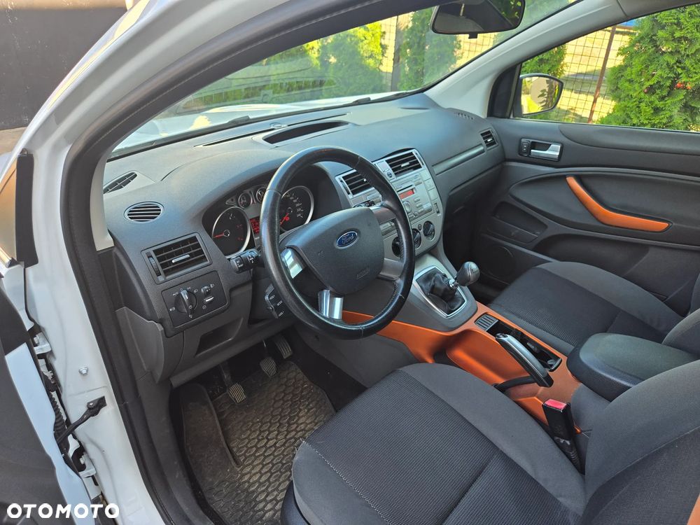 Ford Kuga 2.0 TDCi Trend FWD - 7
