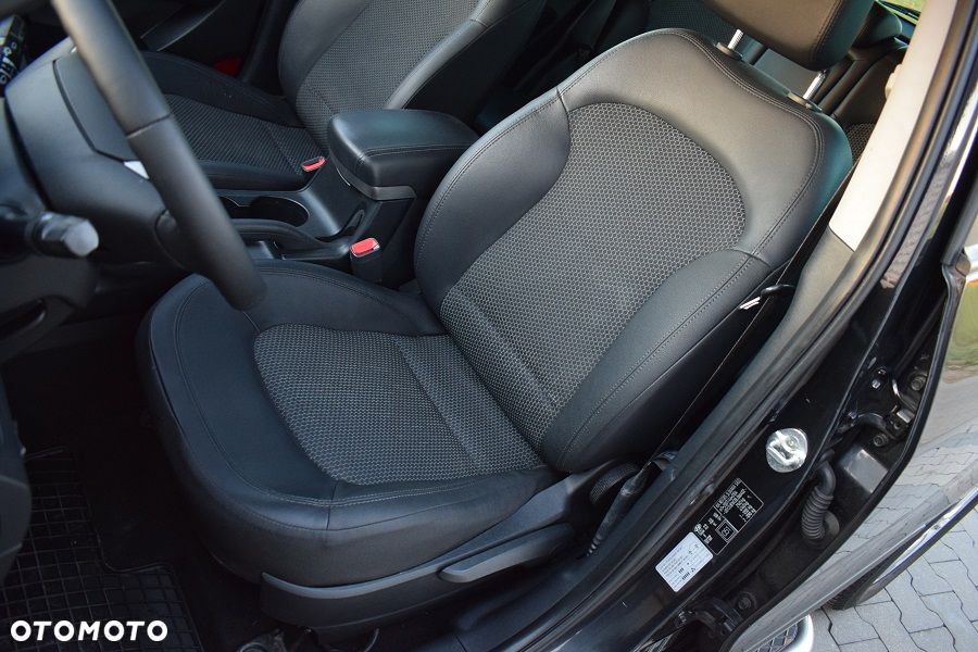 Hyundai ix35 2.0 CRDi 4WD Comfort - 7