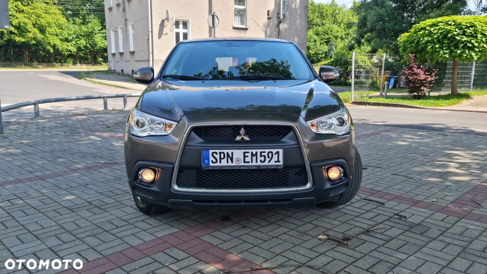 Mitsubishi ASX 1.6 2WD Diamant Edition - 2