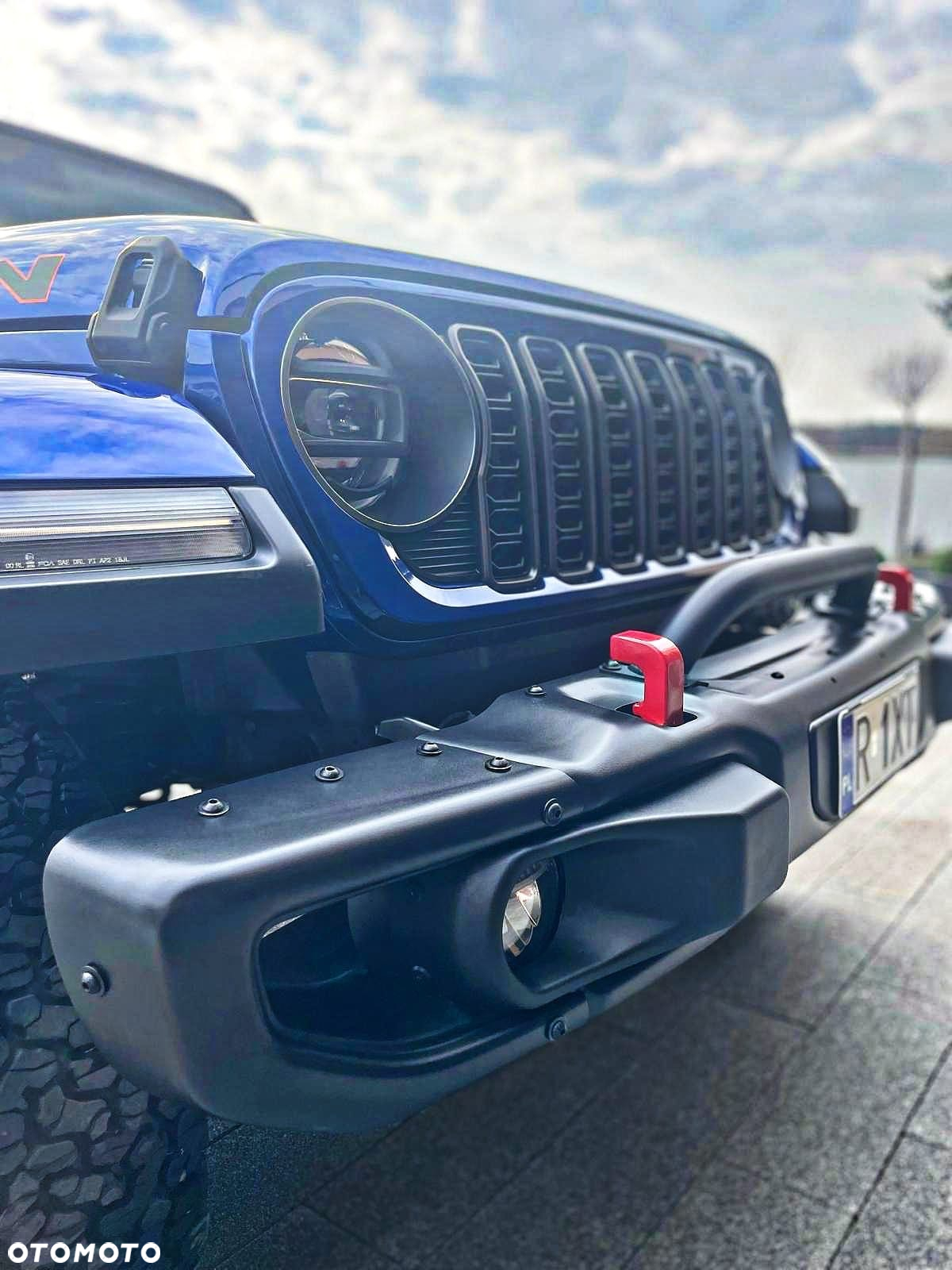 Jeep Wrangler - 15