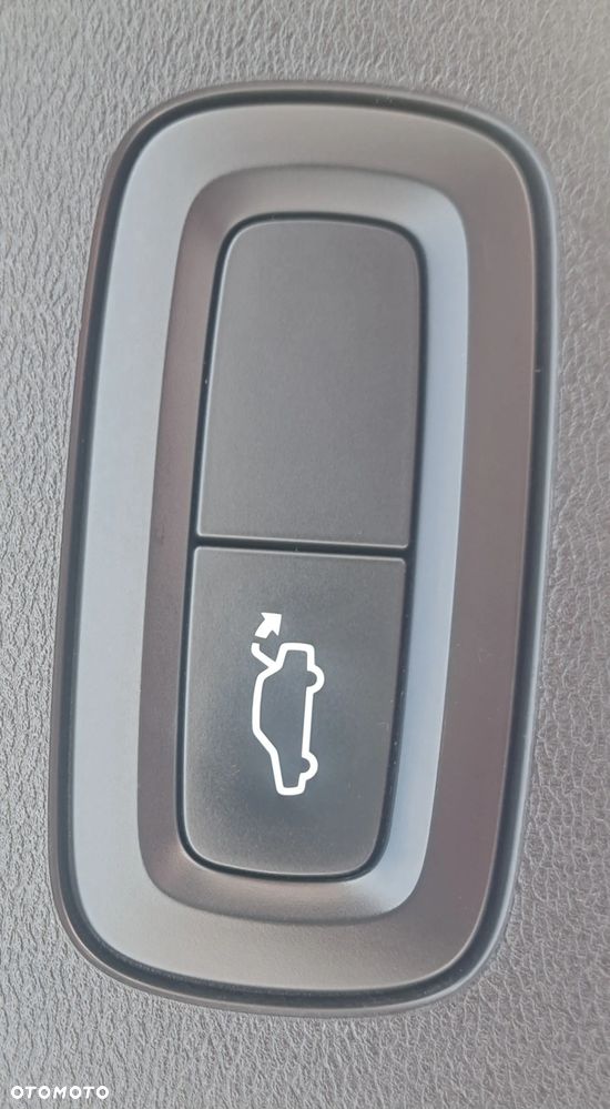 Volvo V60 D4 AWD Geartronic Momentum - 28