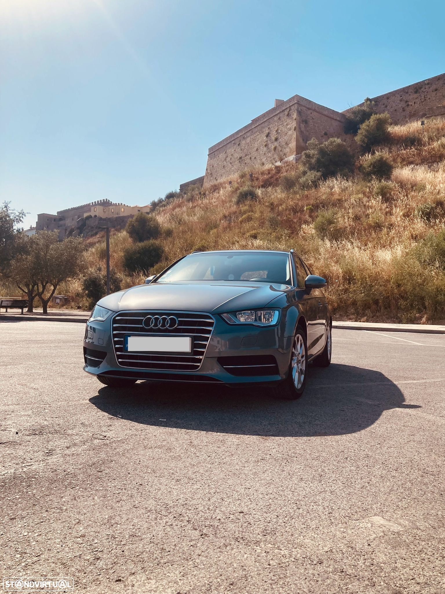 Audi A3 Sportback 1.6 TDI Attraction Ultra - 1