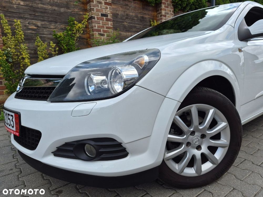 Opel Astra - 25