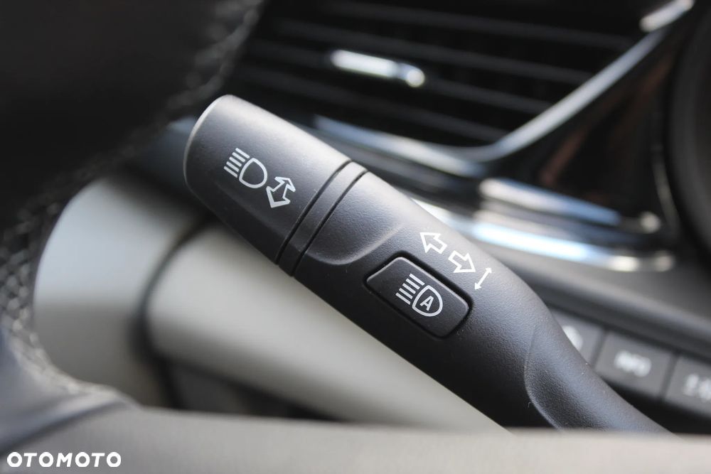 Opel Insignia - 35