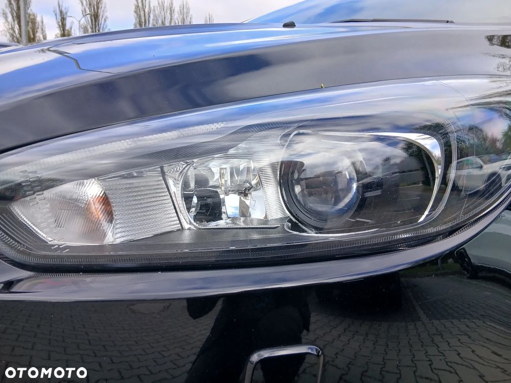 Ford Focus 1.5 EcoBoost ST-Line - 5