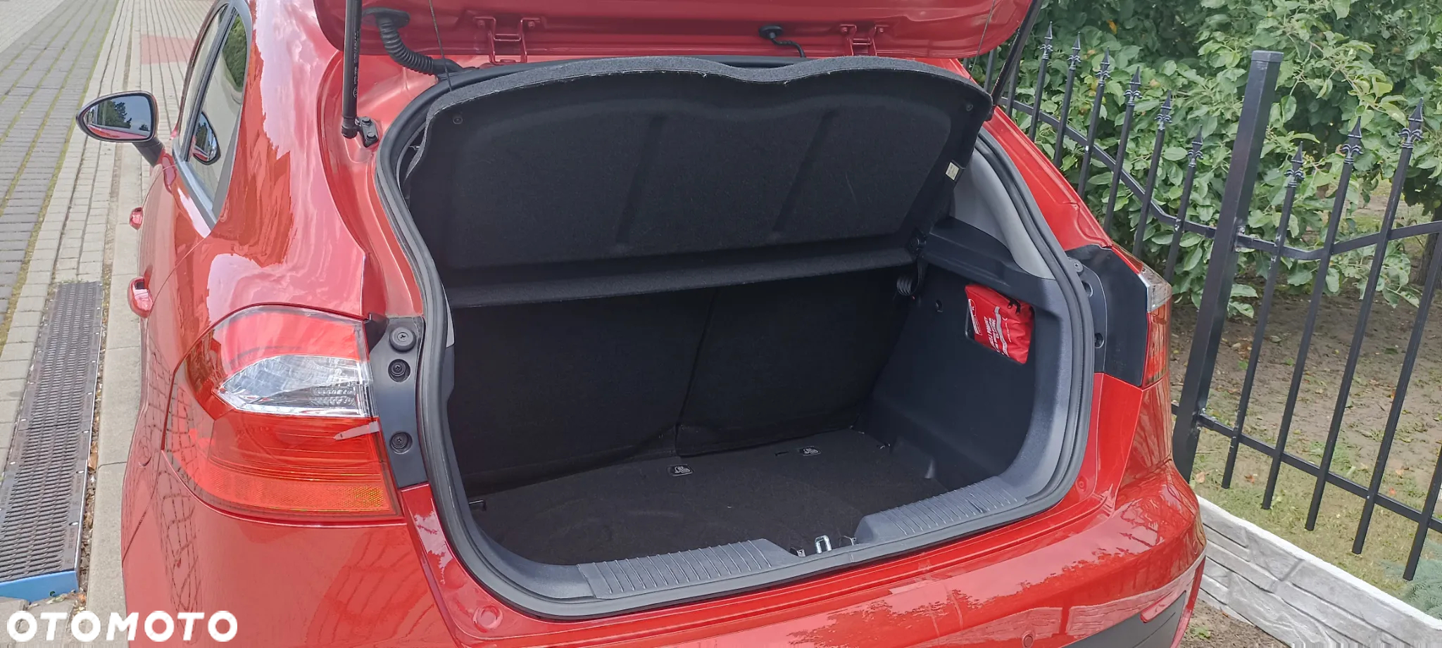 Kia Rio 1.2 M - 11
