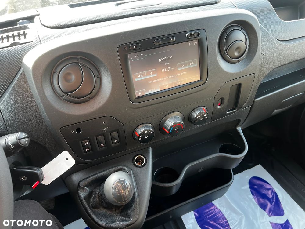 Renault Master - 15