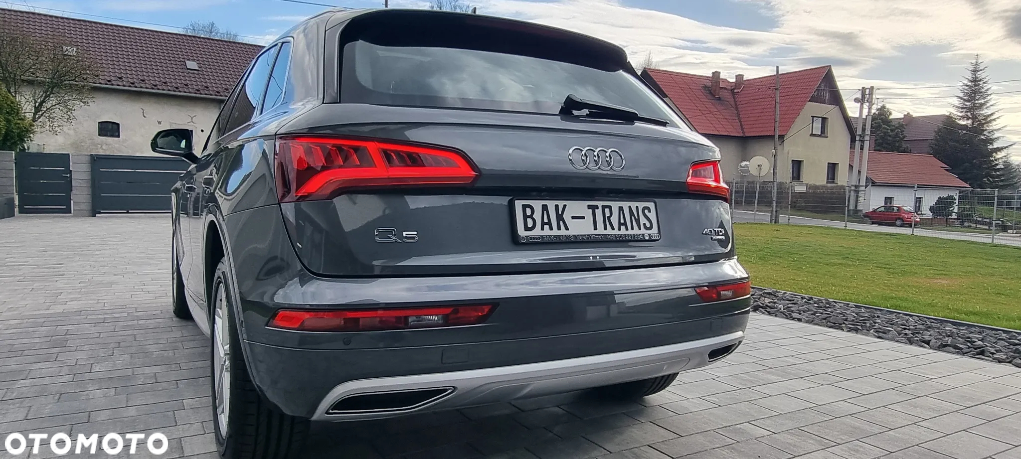 Audi Q5 40 TDI quattro S tronic S line - 25