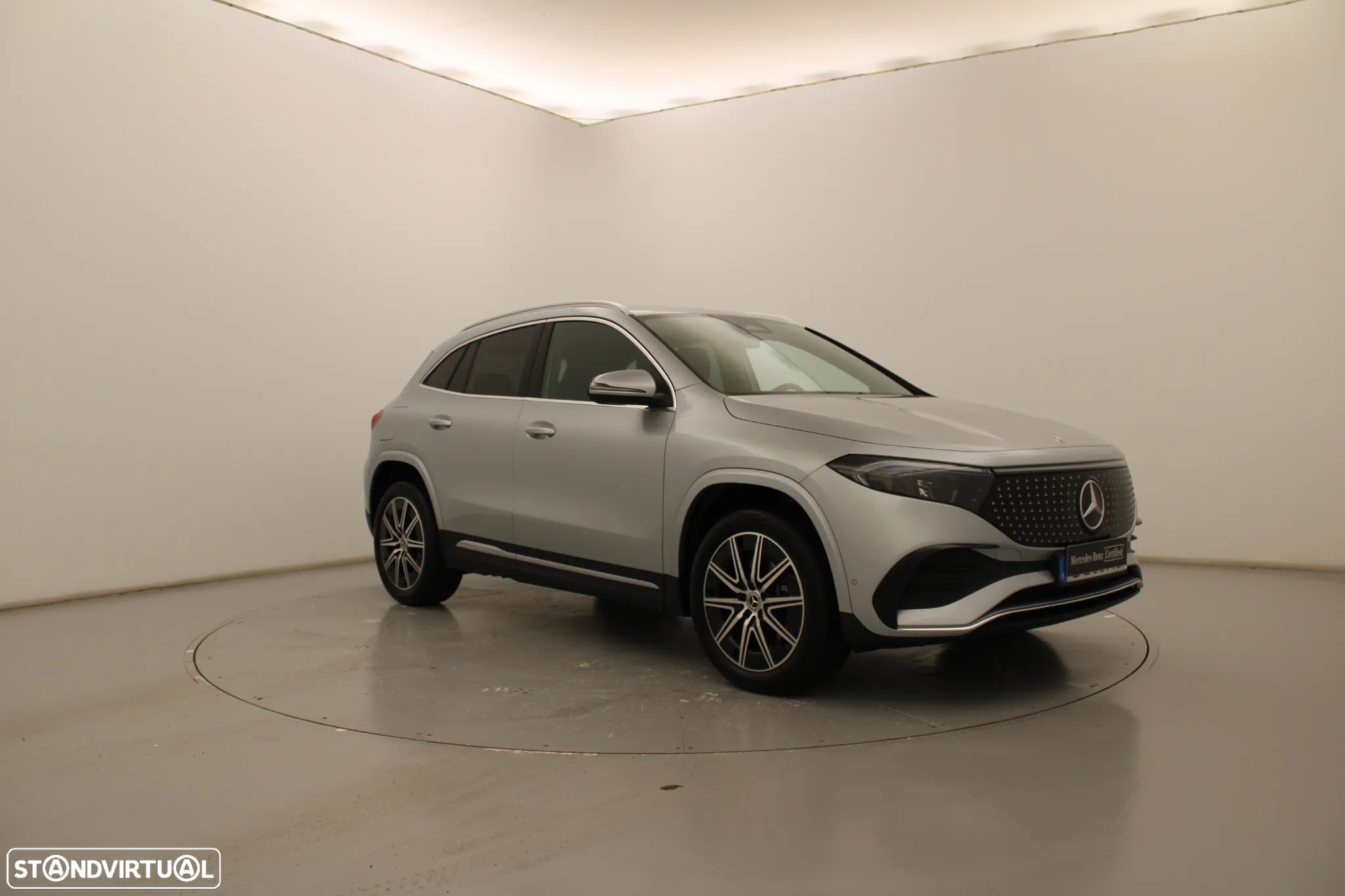 Mercedes-Benz EQA 250 AMG Line - 2