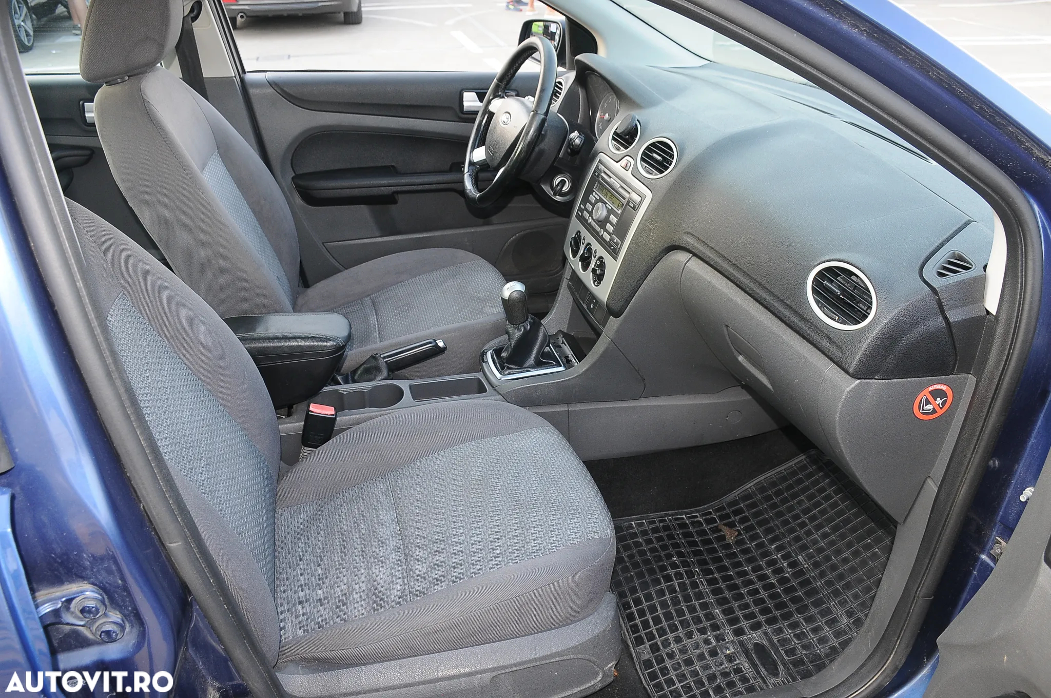 Ford Focus 1.6i Ti-VCT Trend - 7
