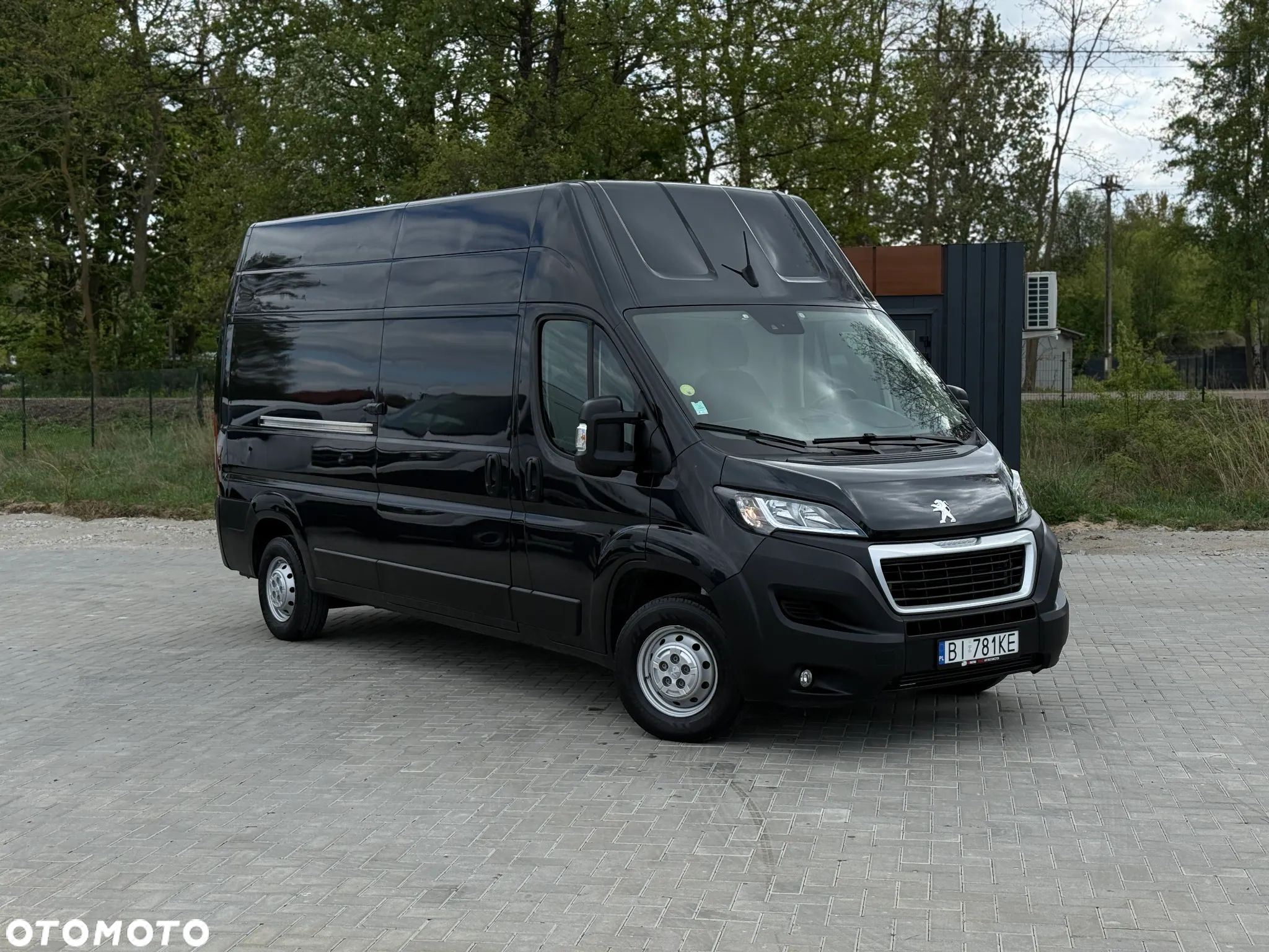 Peugeot Boxer 2.2 165KM / L3 H3 / 145.000KM / Czarny / ZAREJESTROWANY - 1