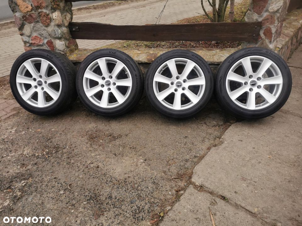 Felgi Aluminiowe 17' BORBET 46787 CN 5X120 ET 35 OPONY HANKOOK VENTUS V12 EVO 225/50ZR17 - 1