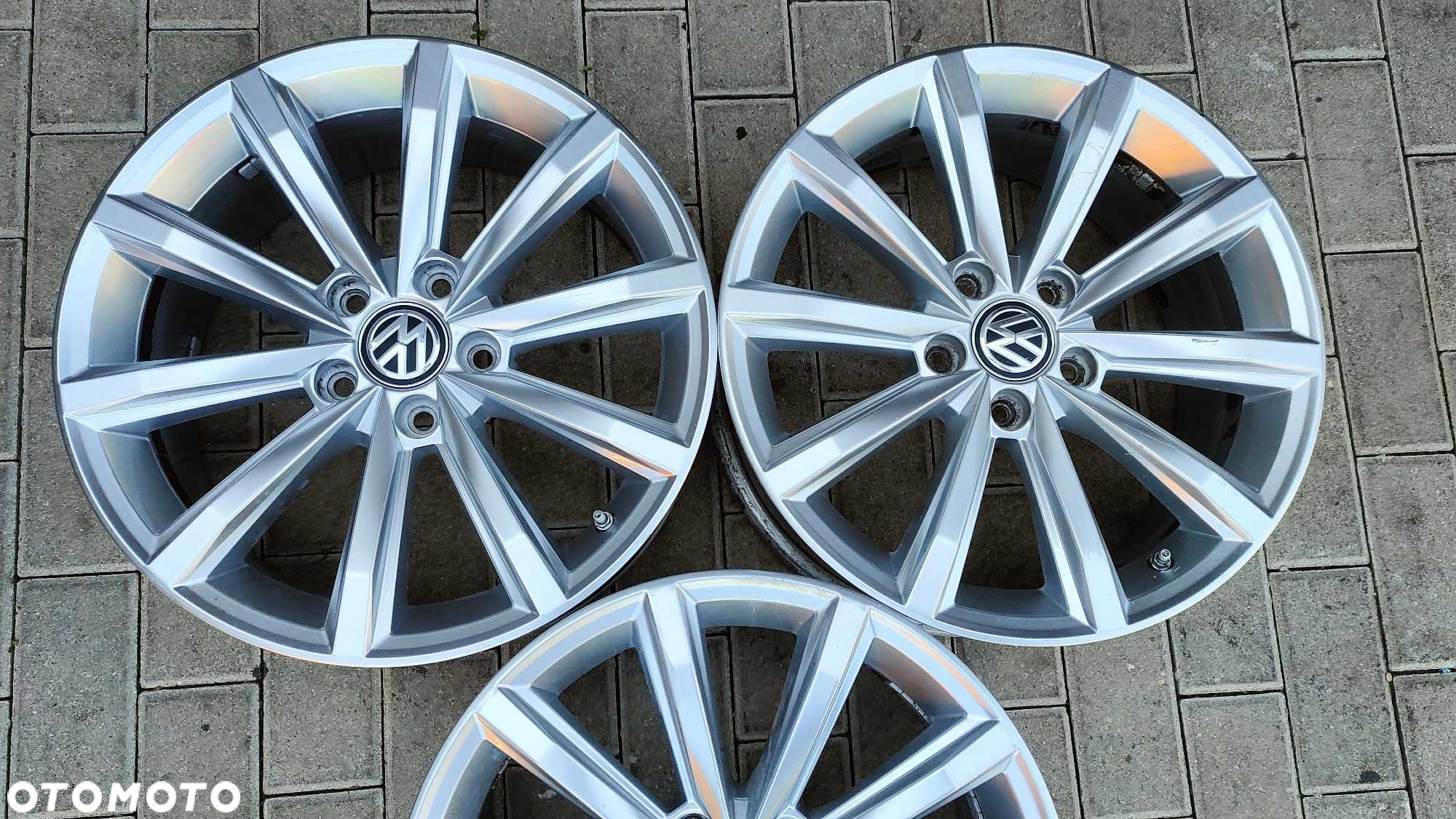 Oryginalne Felgi Felga VW 17 5x112 7j et40 3szt MB - 2