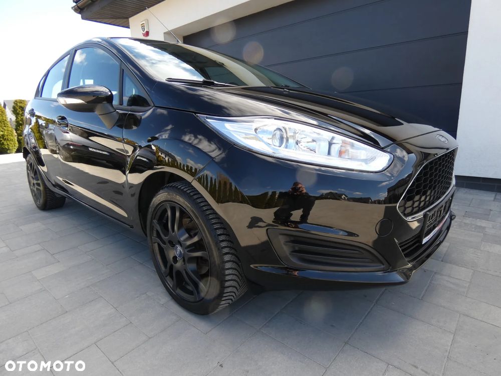 Ford Fiesta 1.25 Champions Edition - 5