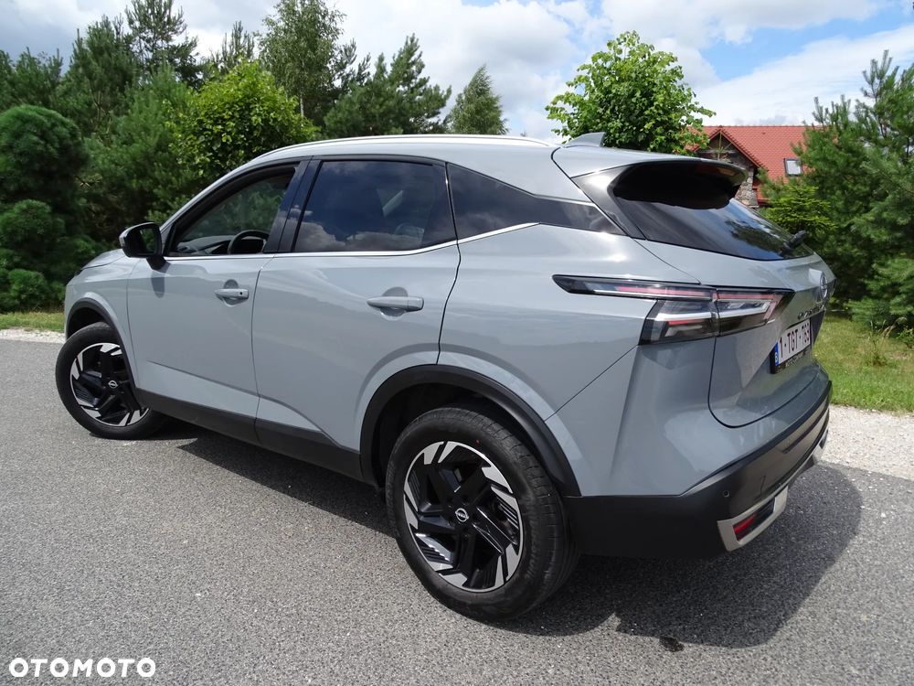 Nissan Qashqai 1.3 DIG-T N-Connecta - 18
