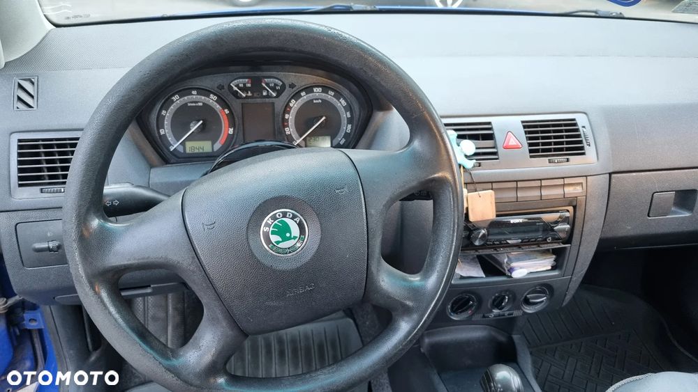 Skoda Fabia 1.2 HTP Classic - 2