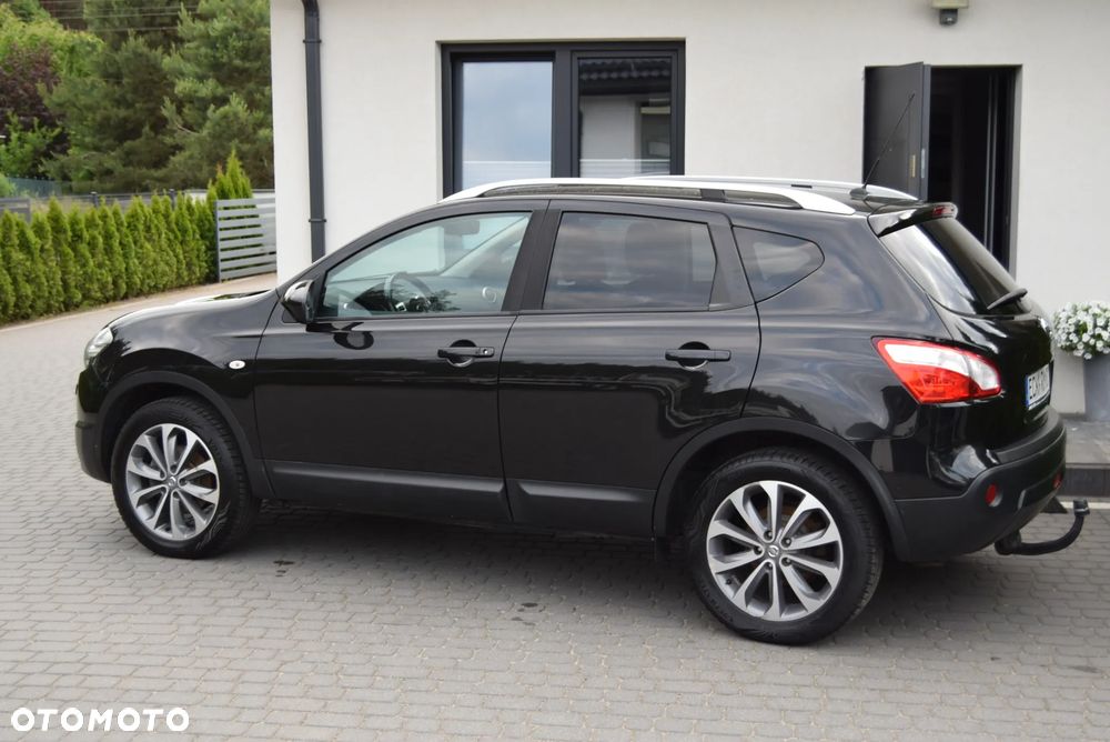 Nissan Qashqai 2.0 dCi 4 x 4 DPF tekna - 15