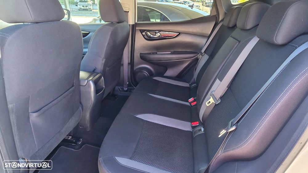 Nissan Qashqai 1.5 dCi N-Tec - 25