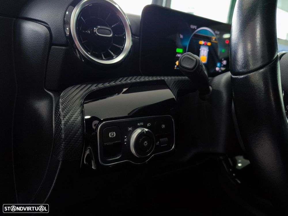 Mercedes-Benz A 250 Limousine e Progressive - 19