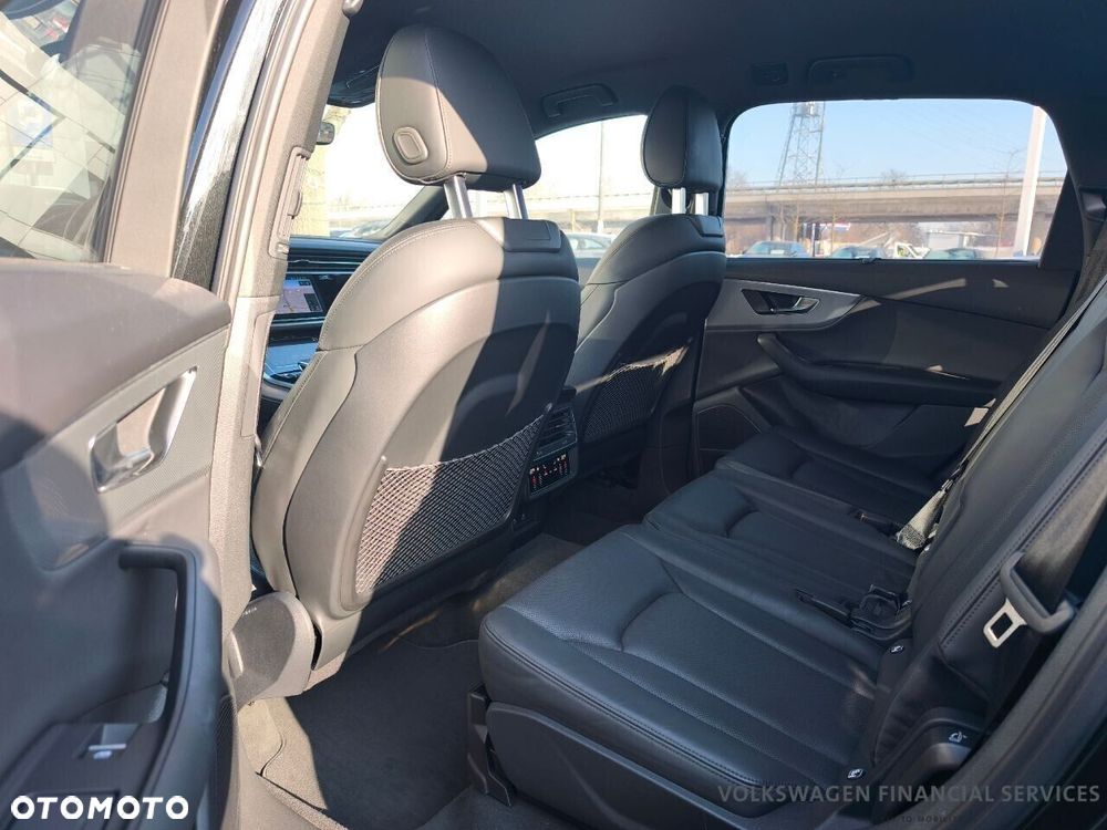 Audi Q7 - 6