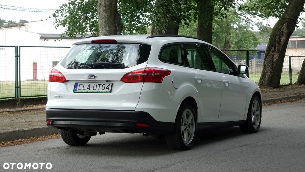 Ford Focus Turnier 1.5 TDCi ECOnetic 88g Start-Stopp-Sy Titanium - 33