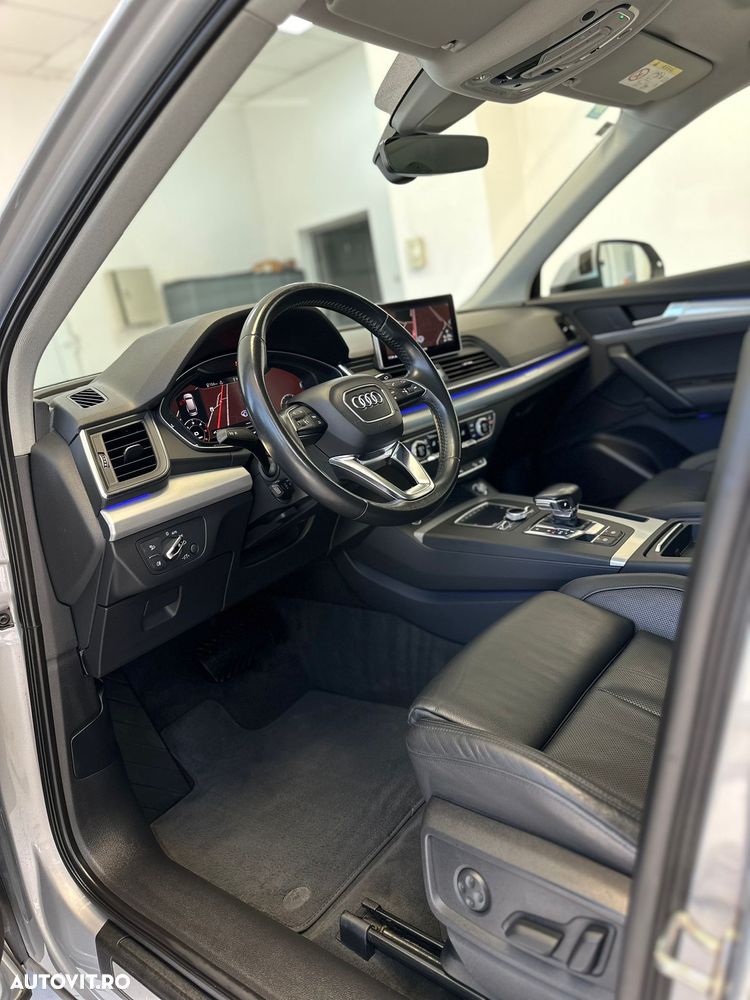 Audi Q5 2.0 40 TDI quattro S tronic Design - 13