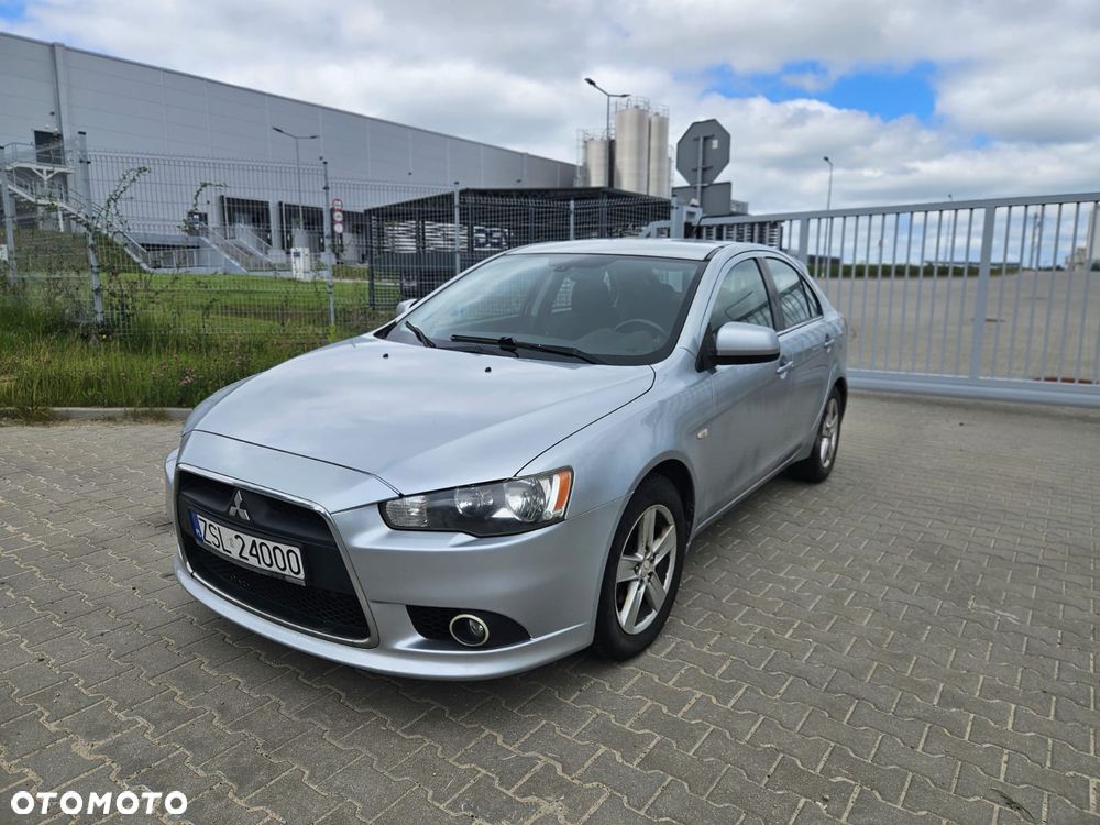 Mitsubishi Lancer - 6