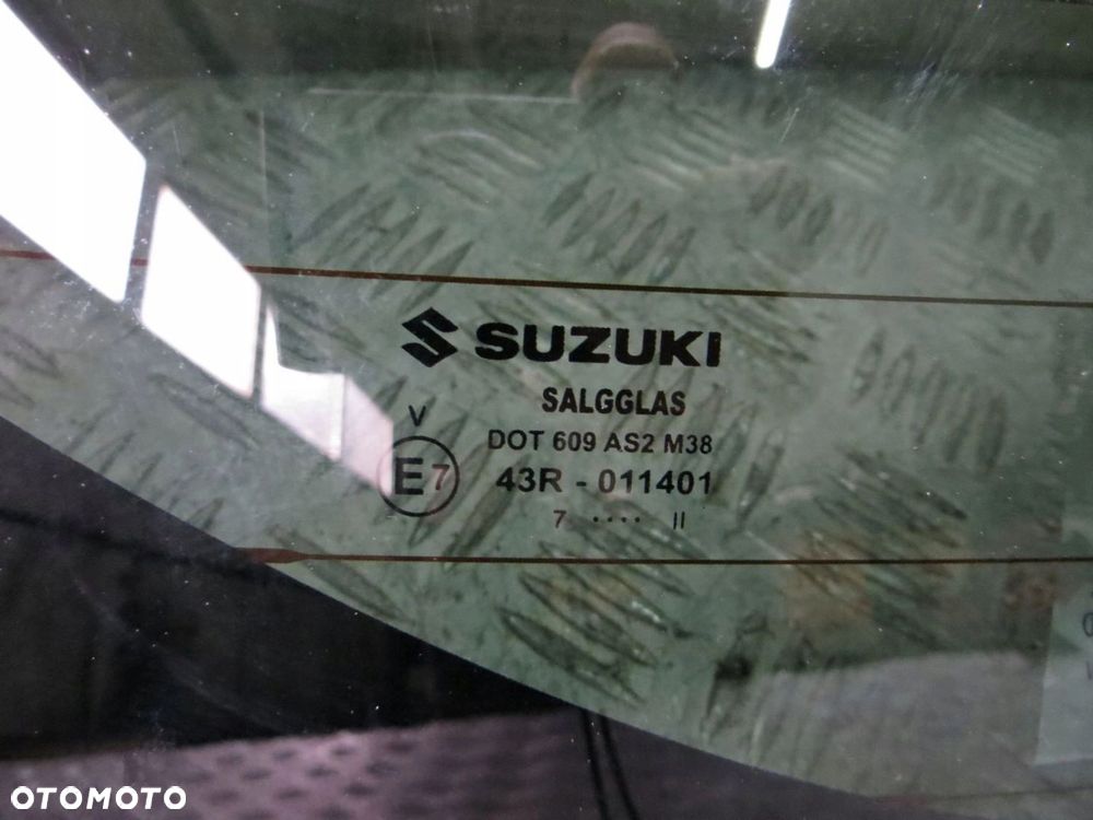 SUZUKI VITARA III SZYBA KLAPY BAGAŻNIKA 14- - 6