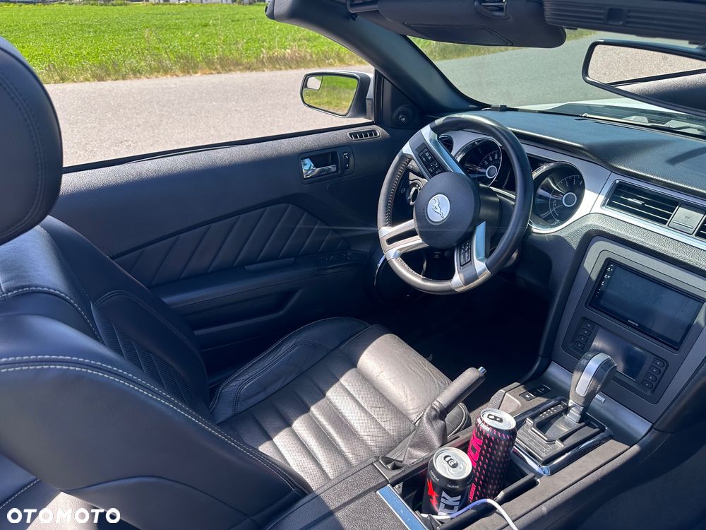 Ford Mustang 3.7 V6 Premium - 15